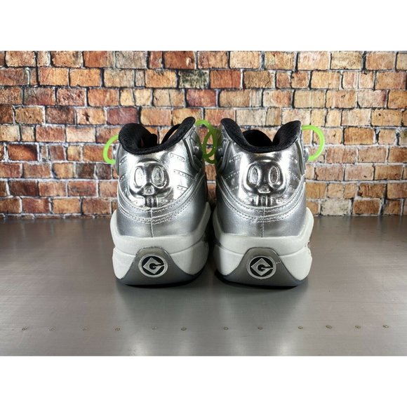 Size 9.5 - Reebok Question Mid x Illumination's Minions Gru's Lab 2020 - Picture 5 of 7